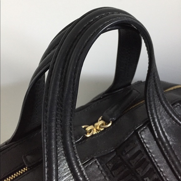 ⛔️SOLD⛔️ GIVENCHY Nightingale bag - Picture 5 of 8